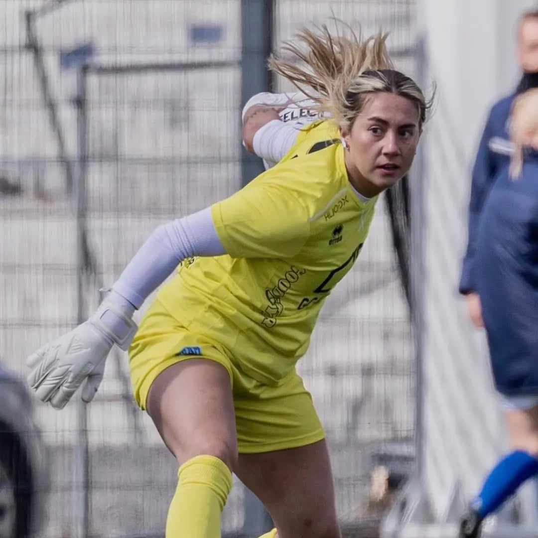 All Whites - Bulk SET Goalkeeping